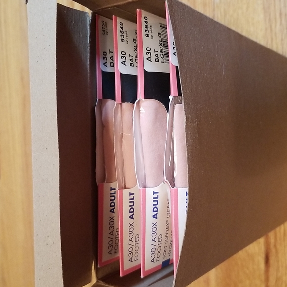 Body Wrappers Ballet Pink Tights AL - Picture 2 of 5